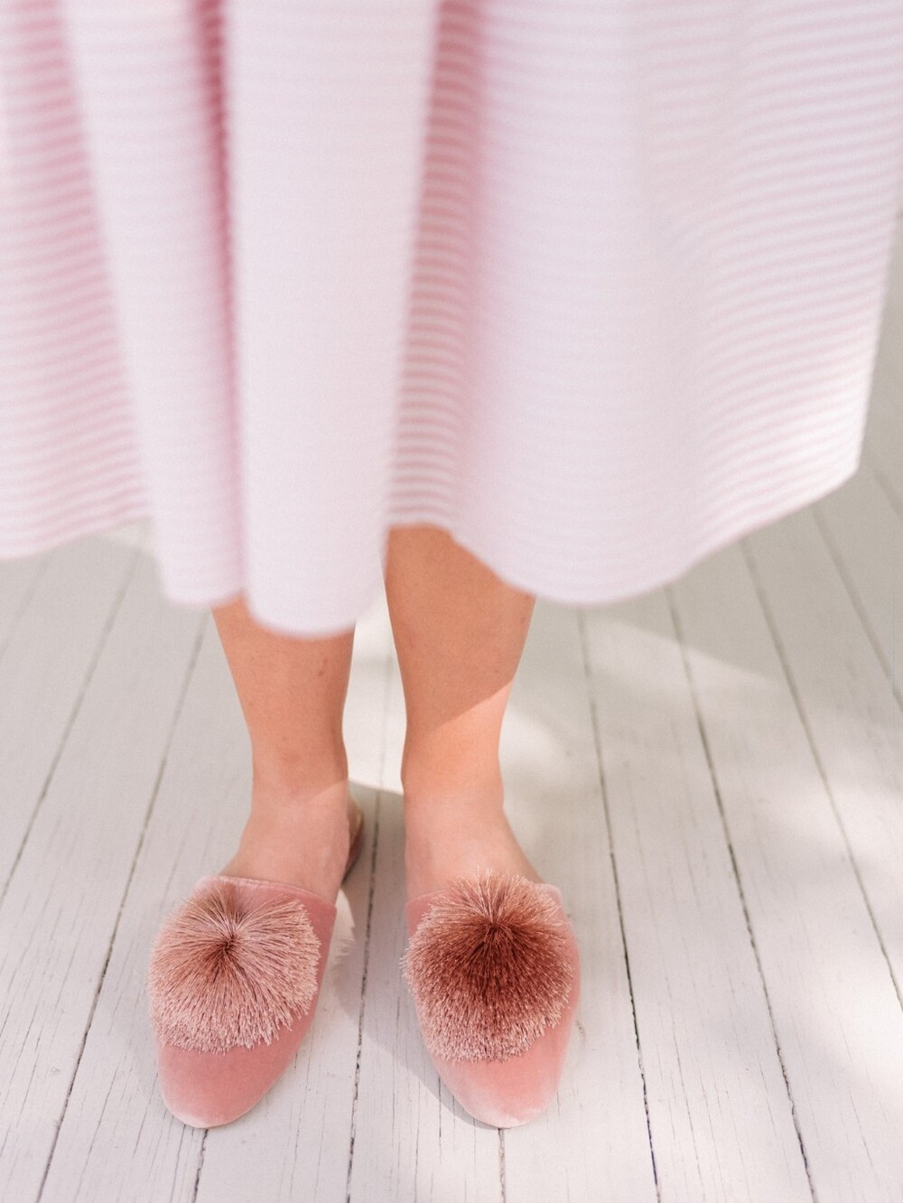 Birdies "The Songbird" Bridal Slip-On Flat Blush Pink Size 6 Pom-pom Rubber Sole